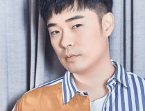 JK萌白酱正在椅子上喷水视频-吃瓜盛宴：赵丽颖林更新星光大赏甘美互动冯绍峰成 “局表人”-文娱圈2022-2023年八卦风云：塌房、恋情与明星恩仇