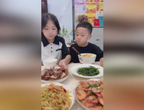娱乐吃瓜酱弟弟吃剩饭,揭秘弟弟吃剩饭背后的故事